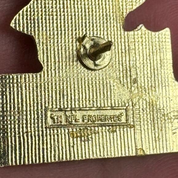 Vintage Phoenix Cardinals NFL Lapel Pin Founded 1898 Team Logo Football - Picture 3 of 3